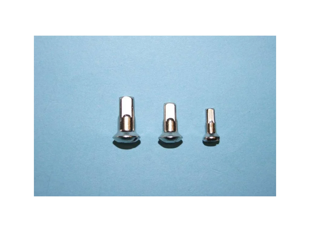 Matica �picu M3,5 -16mm chr�m (hlava D-5,6/9mm)